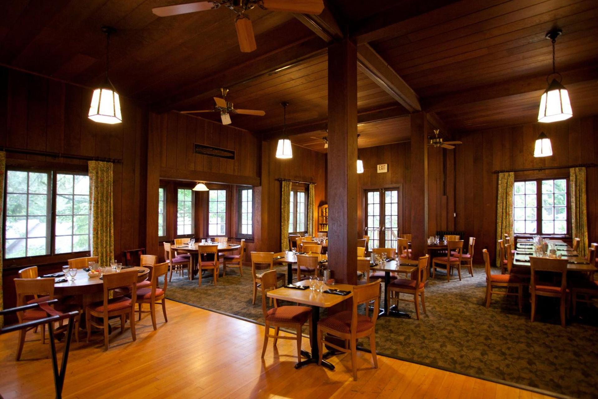 Lake Quinault Lodge photo 23