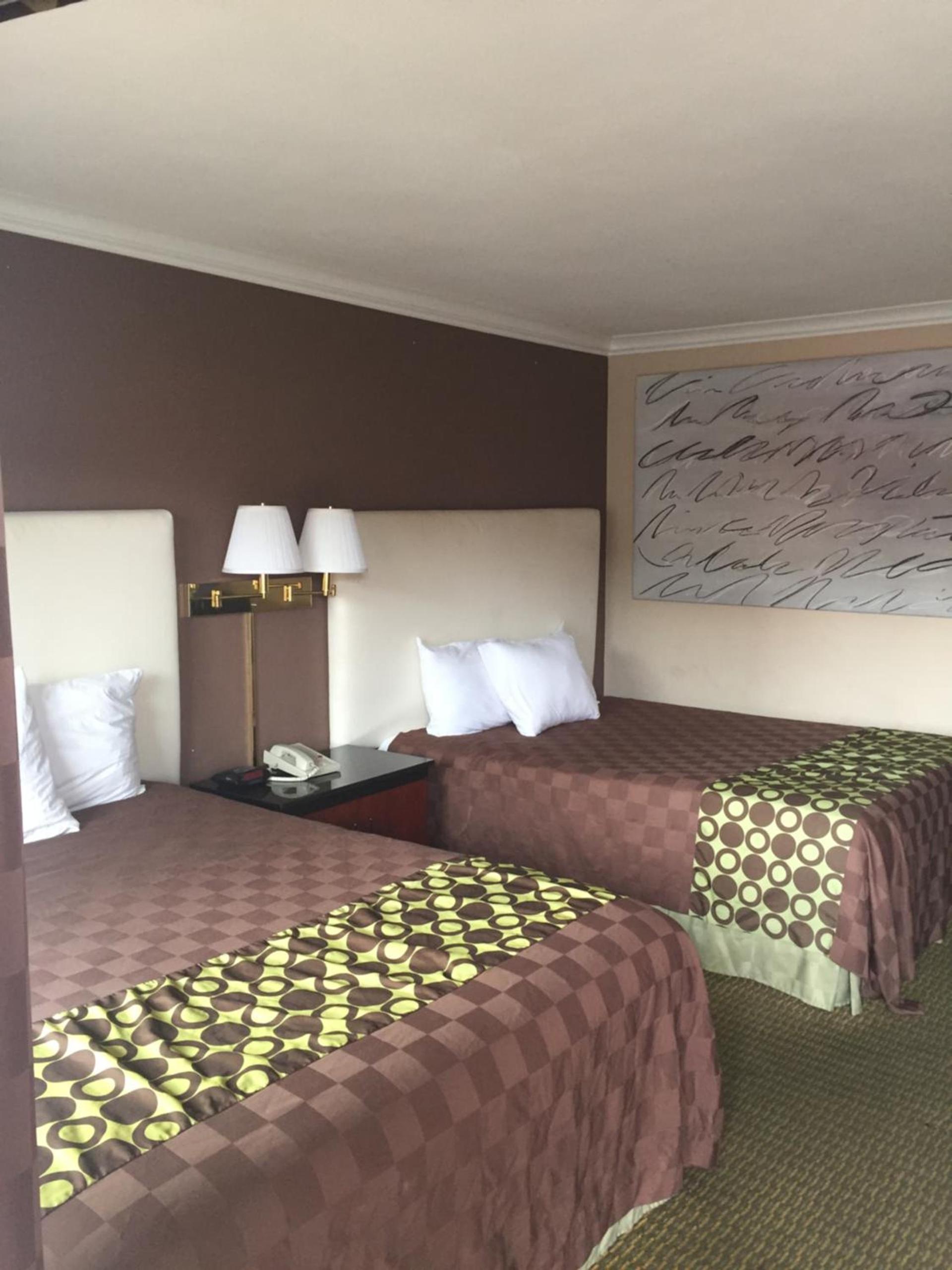 American Inn Stockton photo 40