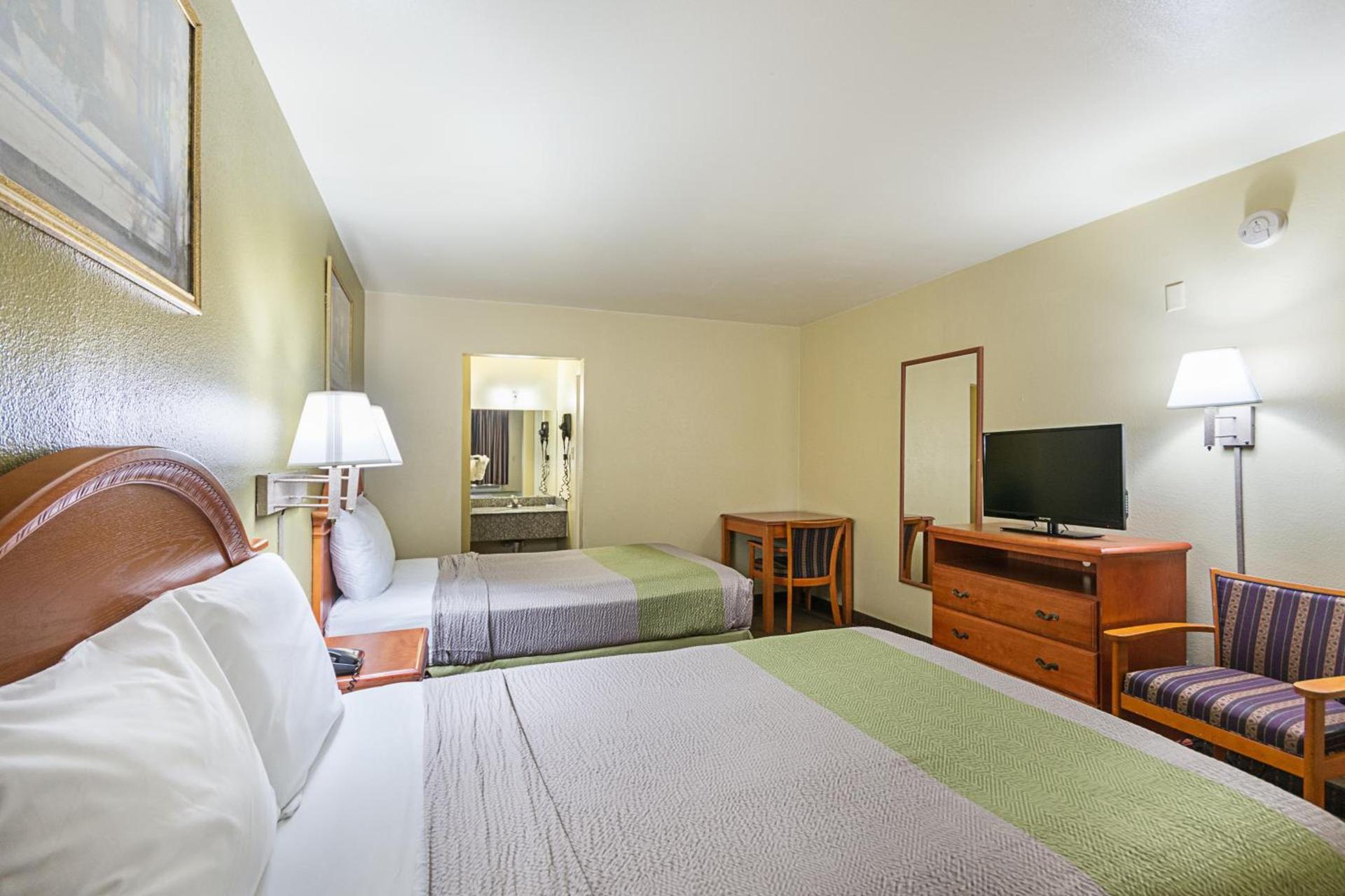 Motel 6-Livingston, TX photo 37