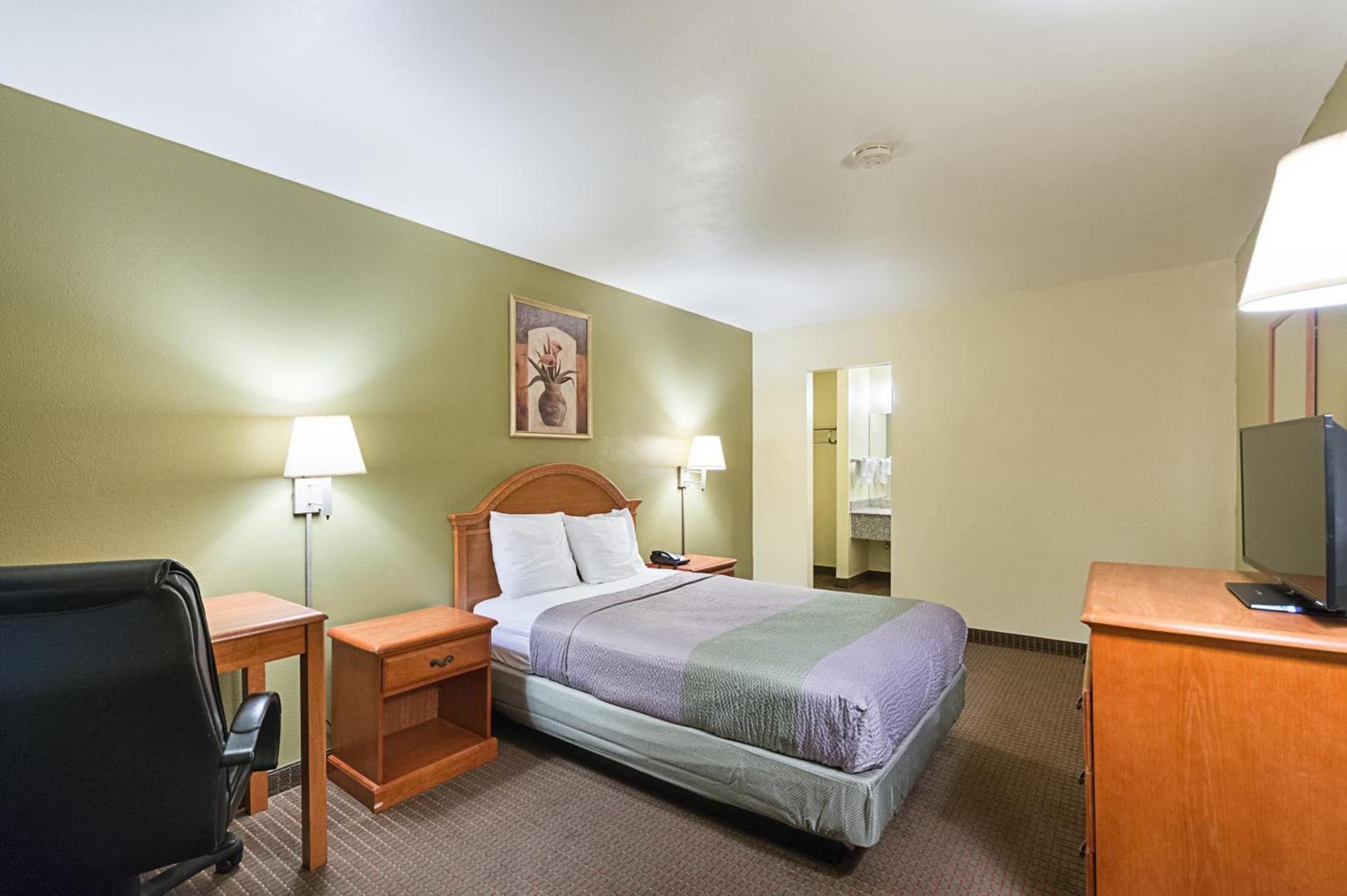 Motel 6-Livingston, TX photo 34