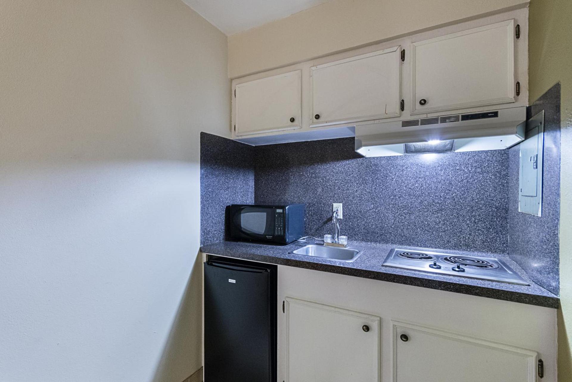Motel 6-Livingston, TX photo 32