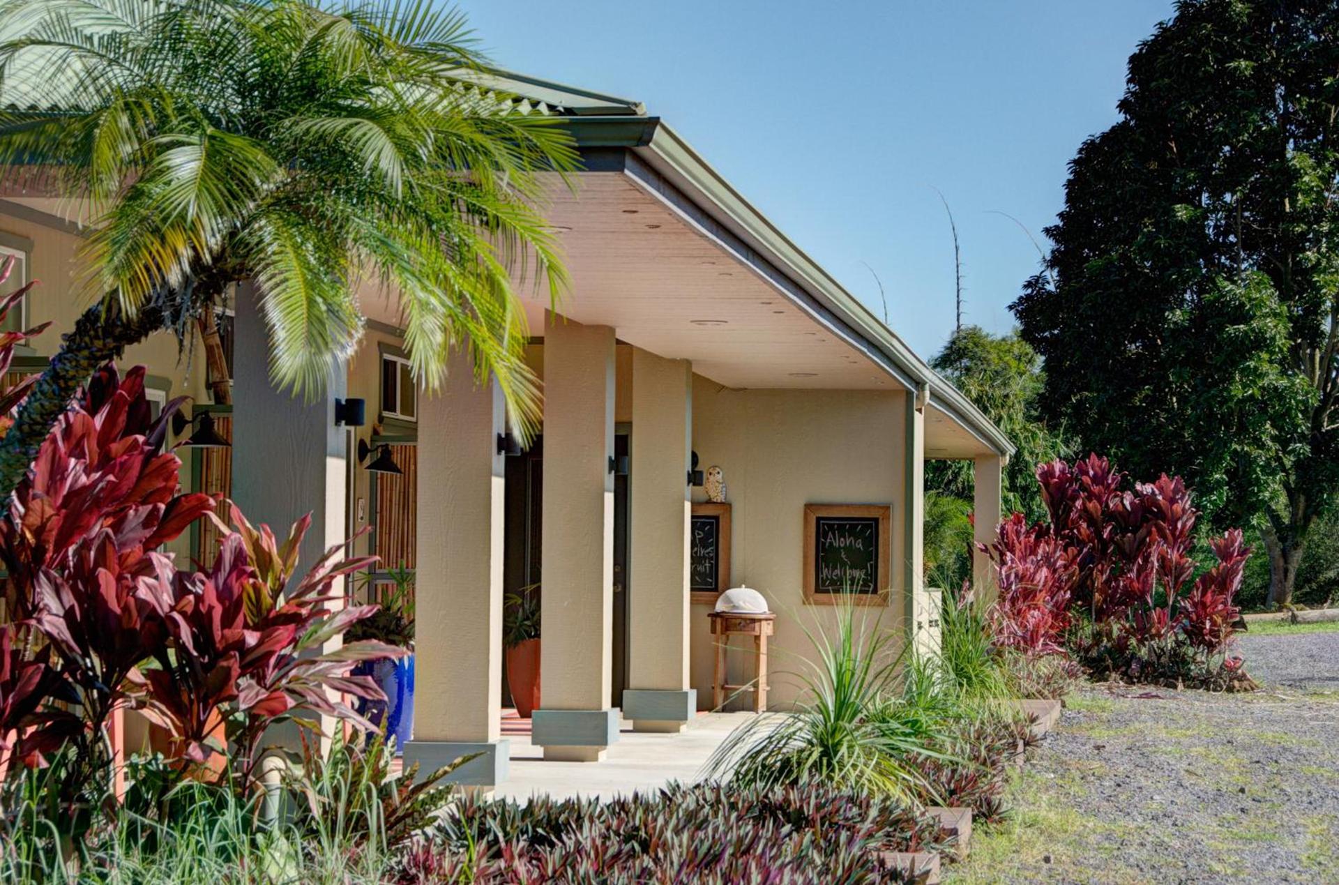 Mahana House Country Inn photo 2