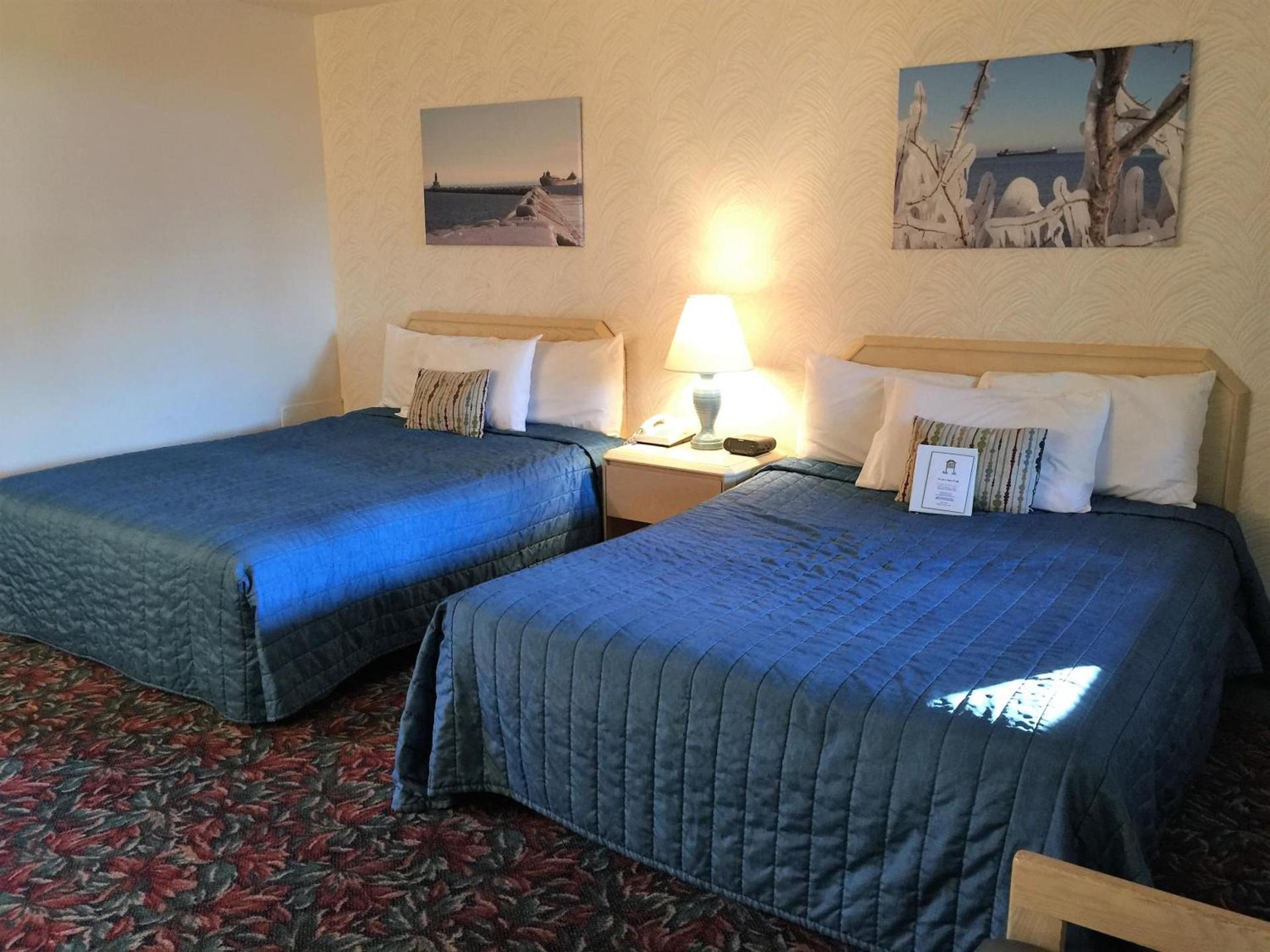 Cedar Motor Inn photo 19