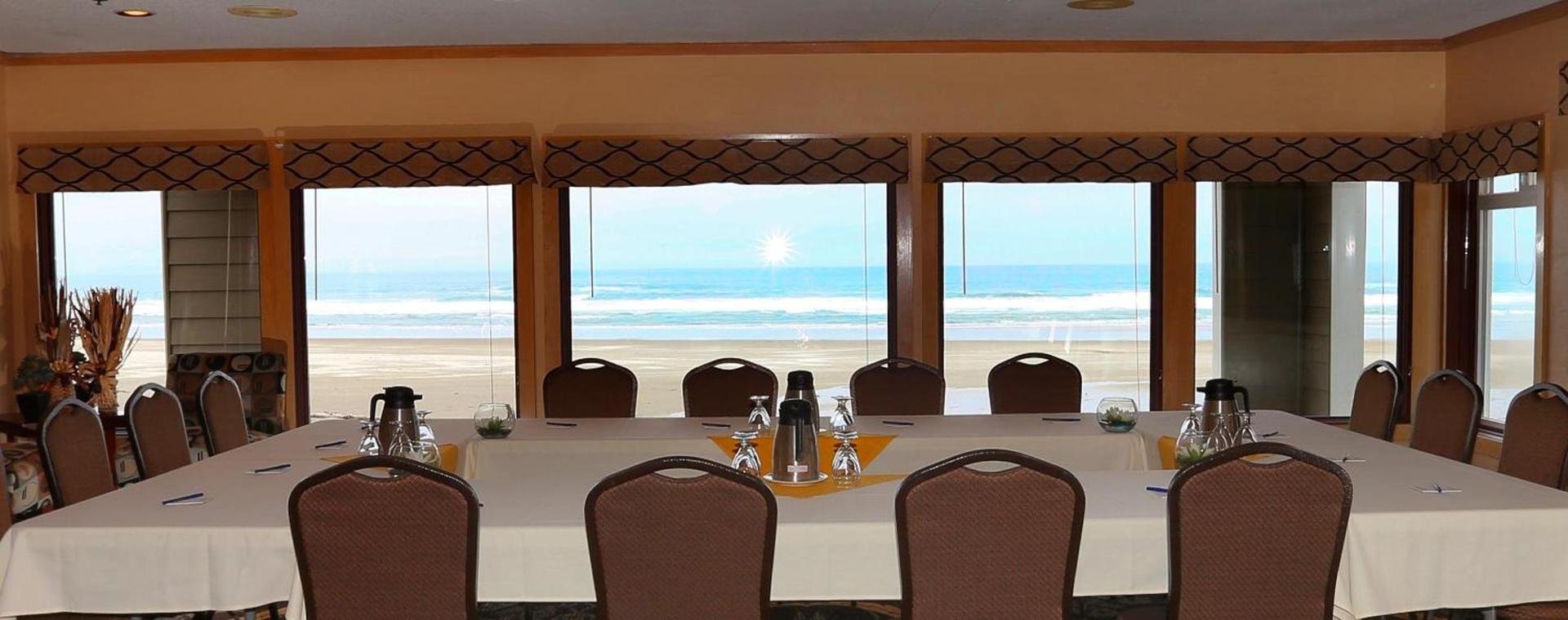 Driftwood Shores Resort photo 3