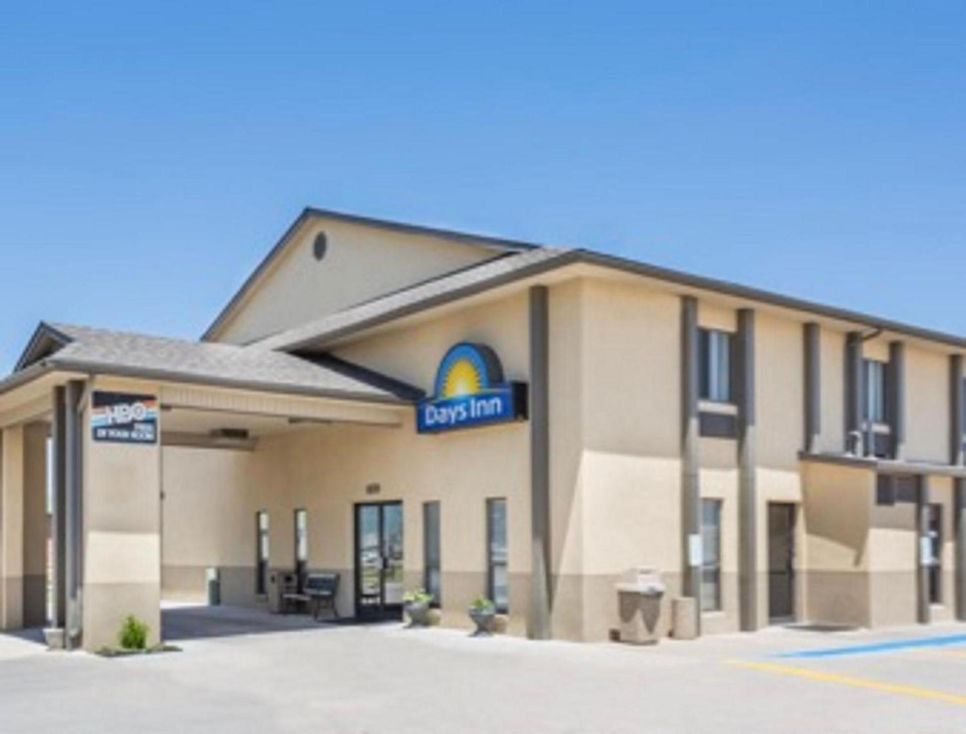 Days Inn by Wyndham Colby photo 23