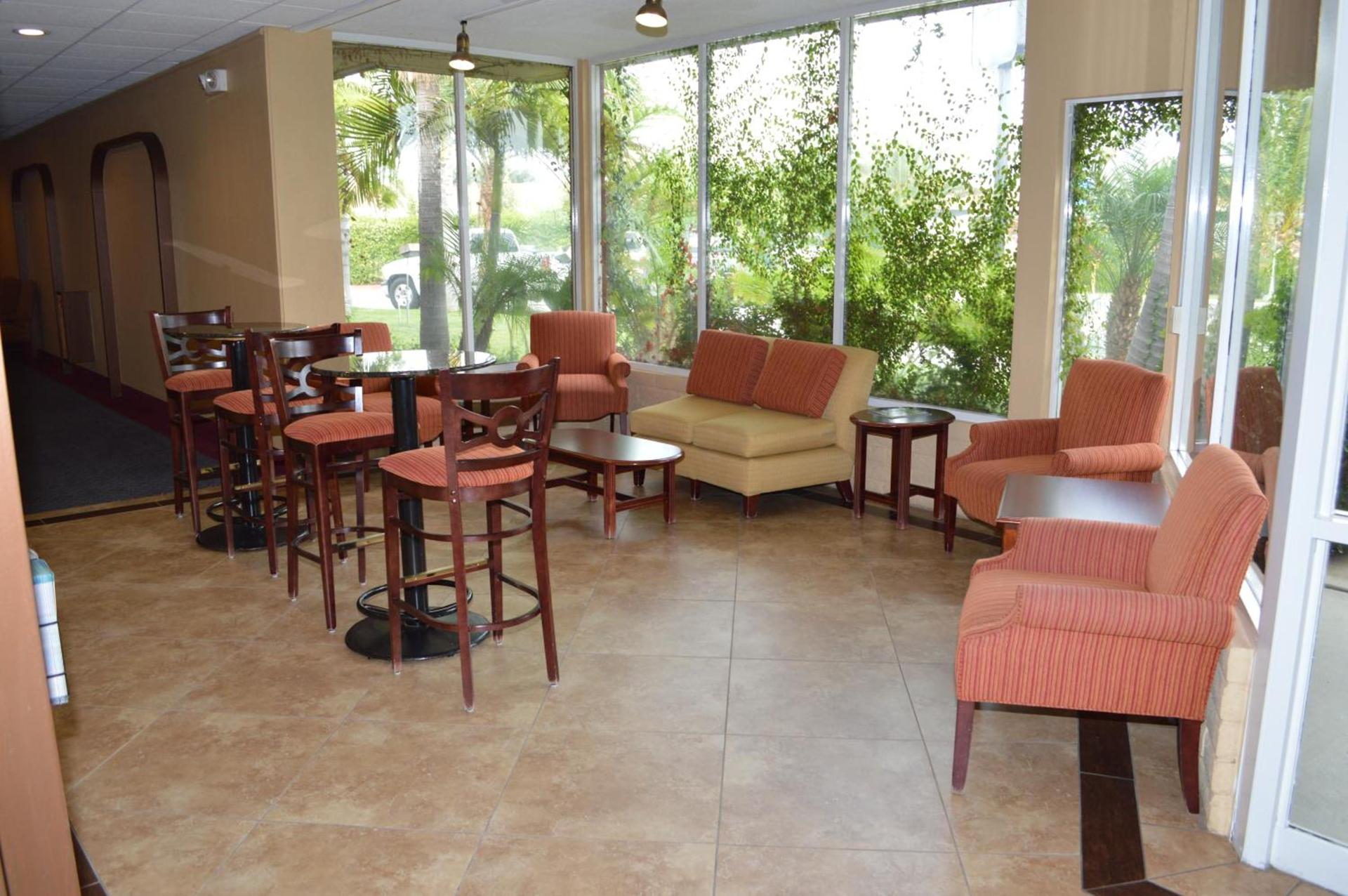 Ontario Airport Inn photo 14
