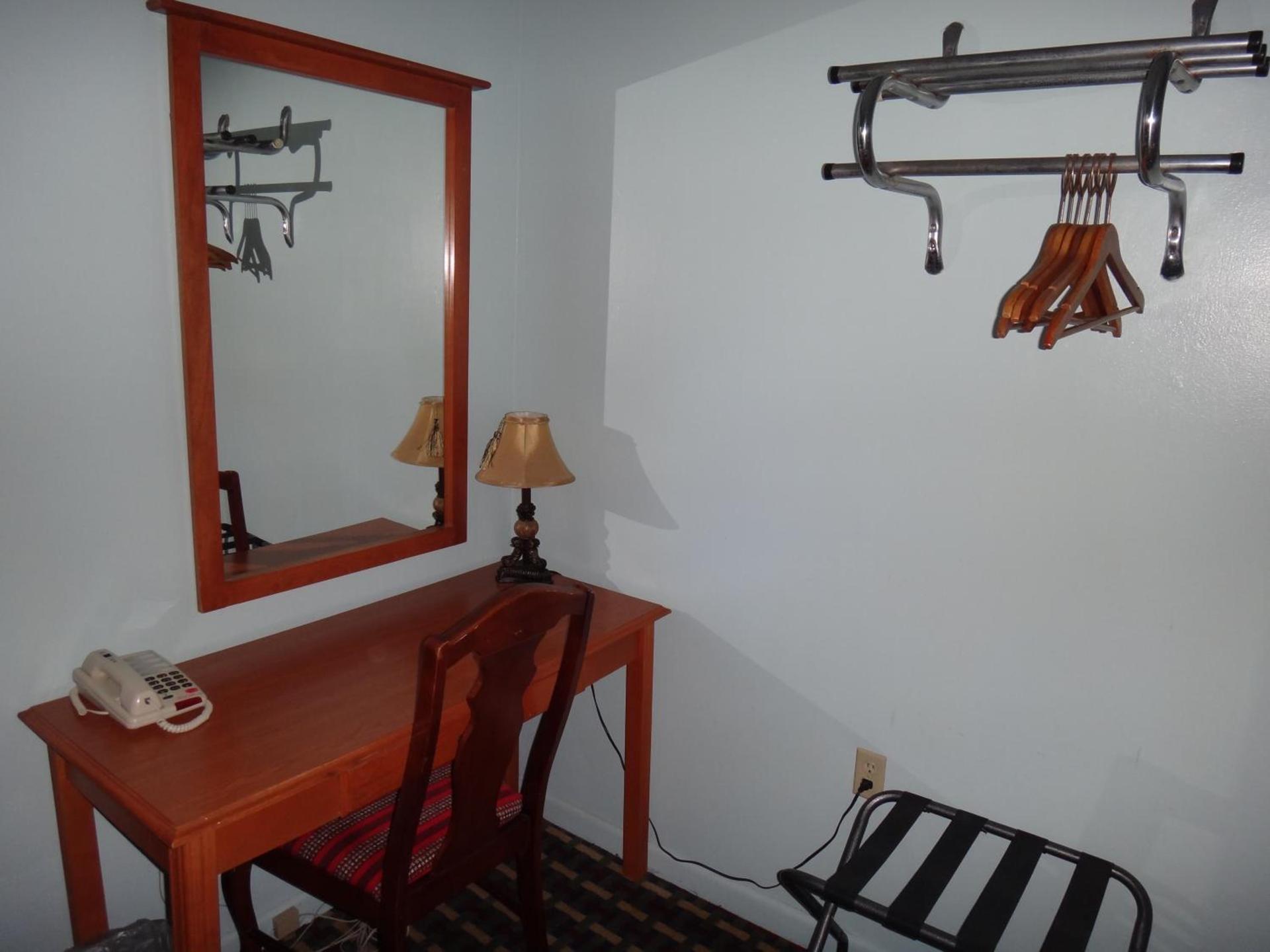 Pine Ridge Motel photo 63