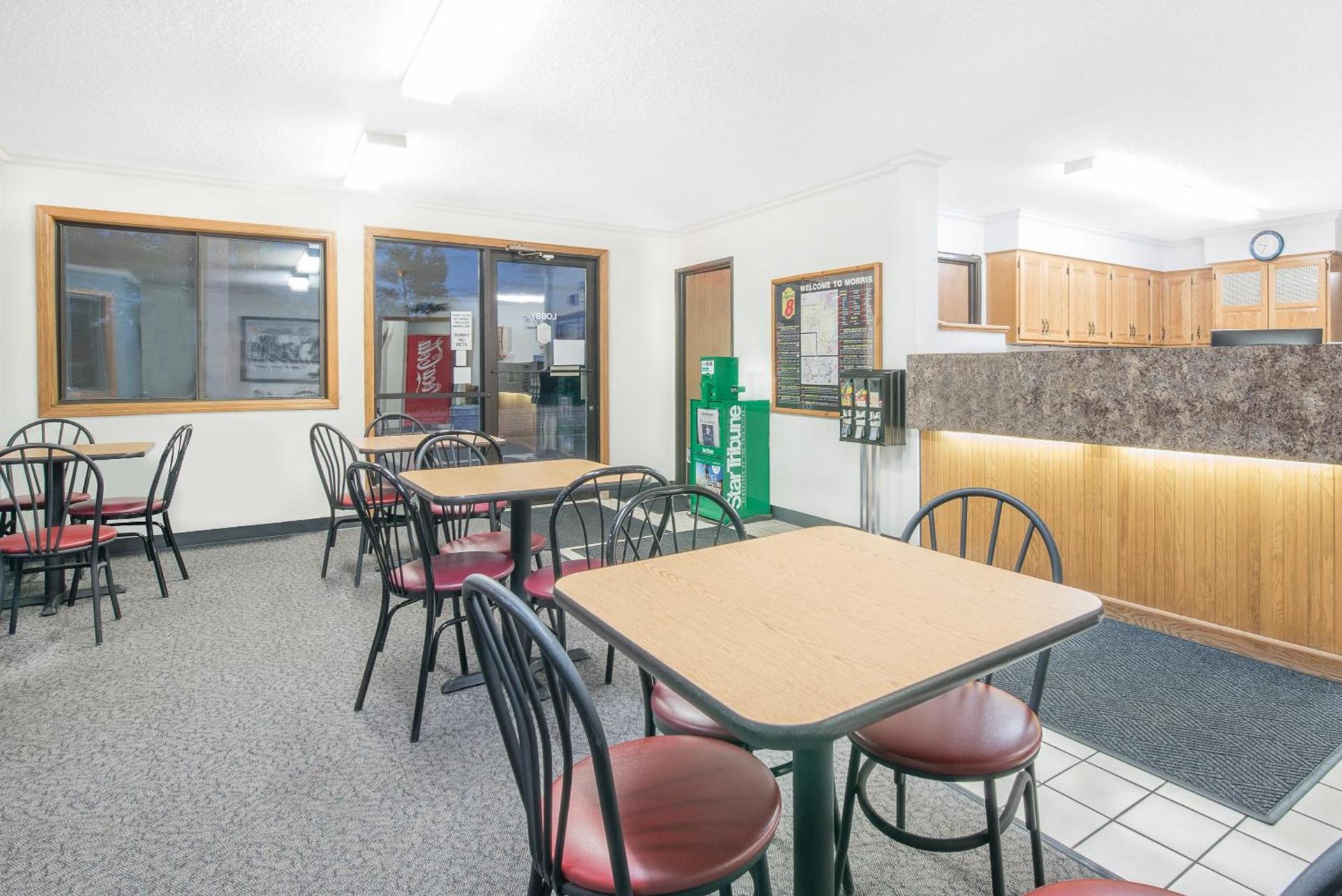 Wrangler Hotel Morris photo 18