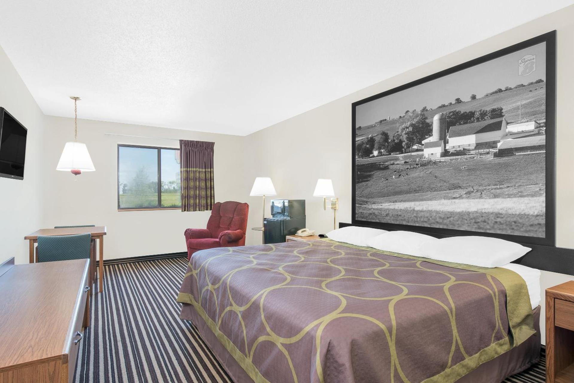 Wrangler Hotel Morris photo 24