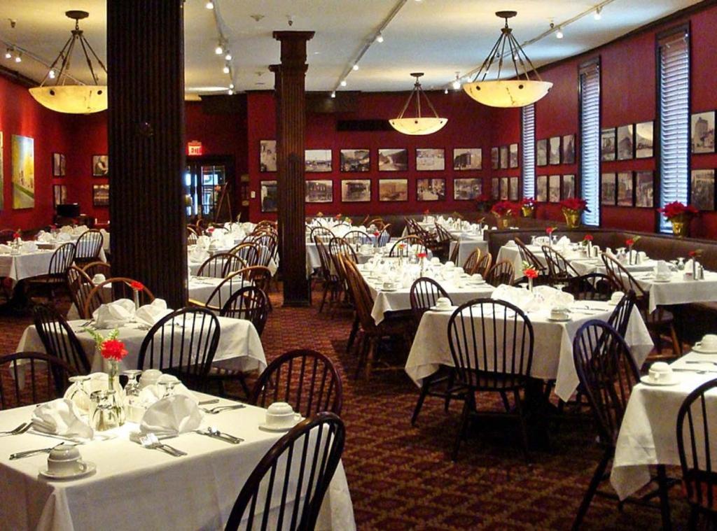 Penn Wells Hotel photo 6