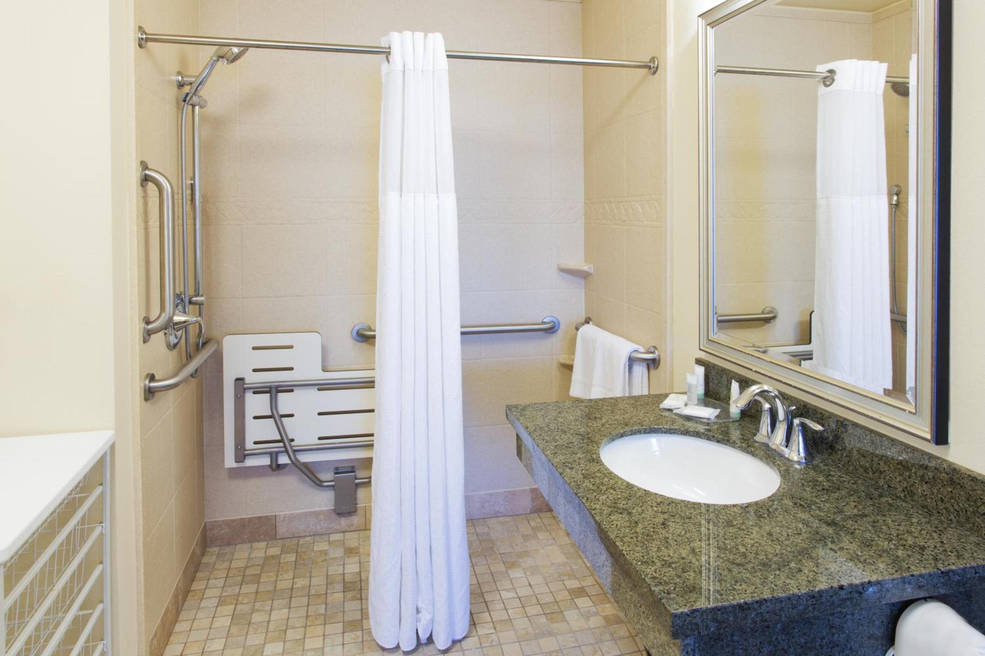 Staybridge Suites Everett - Paine Field by IHG photo 8