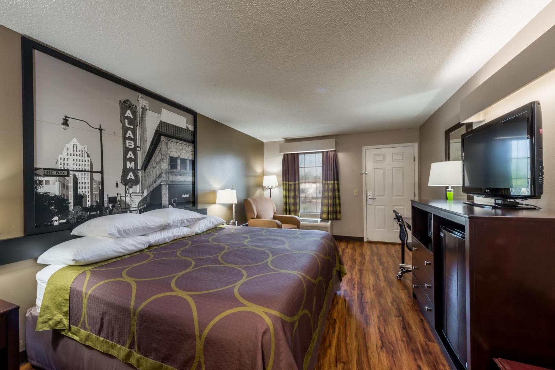 Super 8 by Wyndham Alexander City photo 33