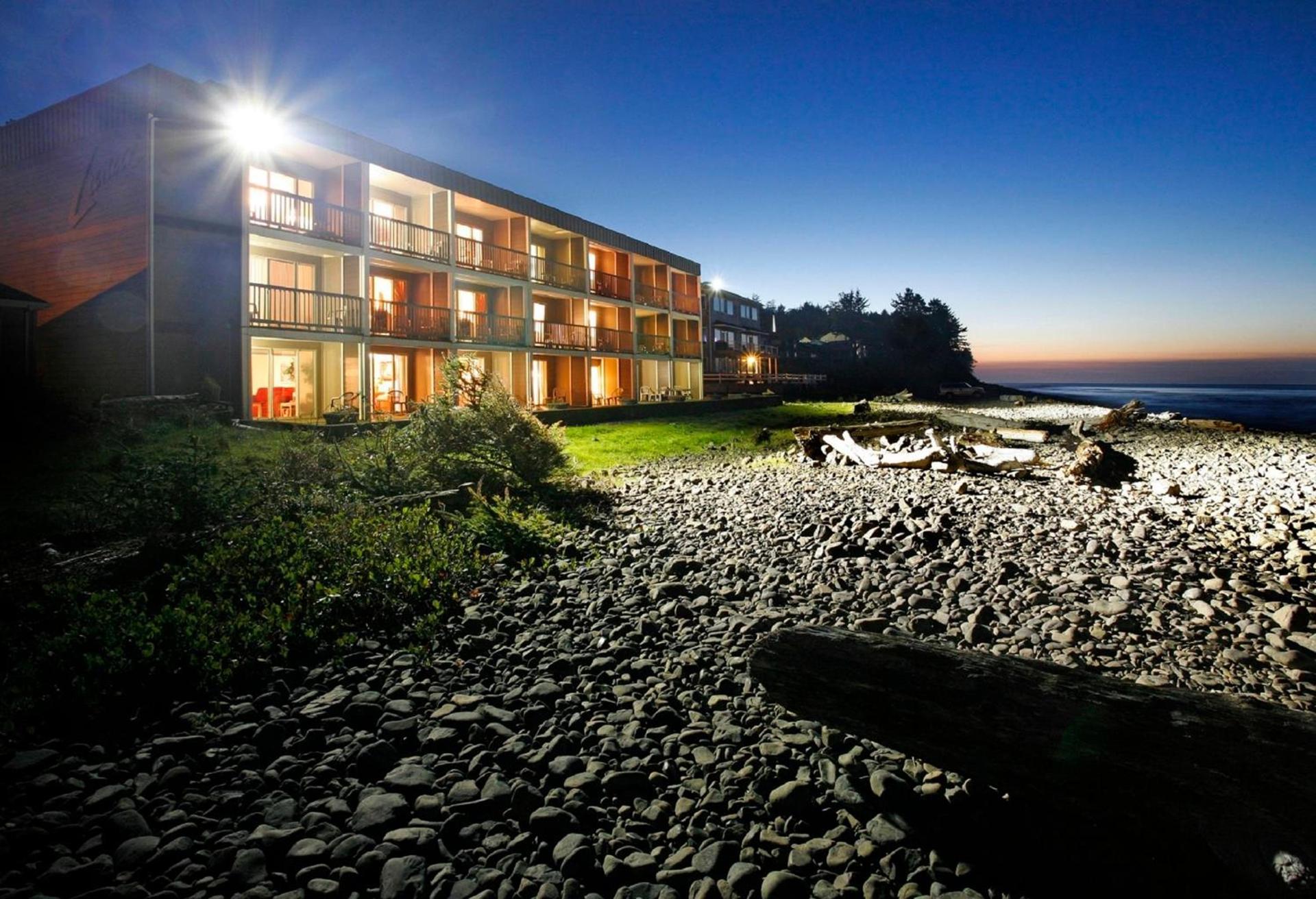 Lanai at the Cove photo 12