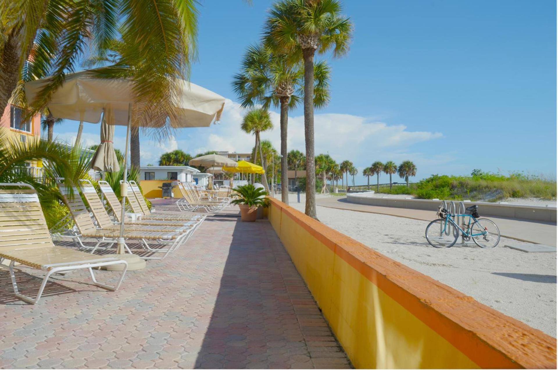 Page Terrace Beachfront Hotel photo 23