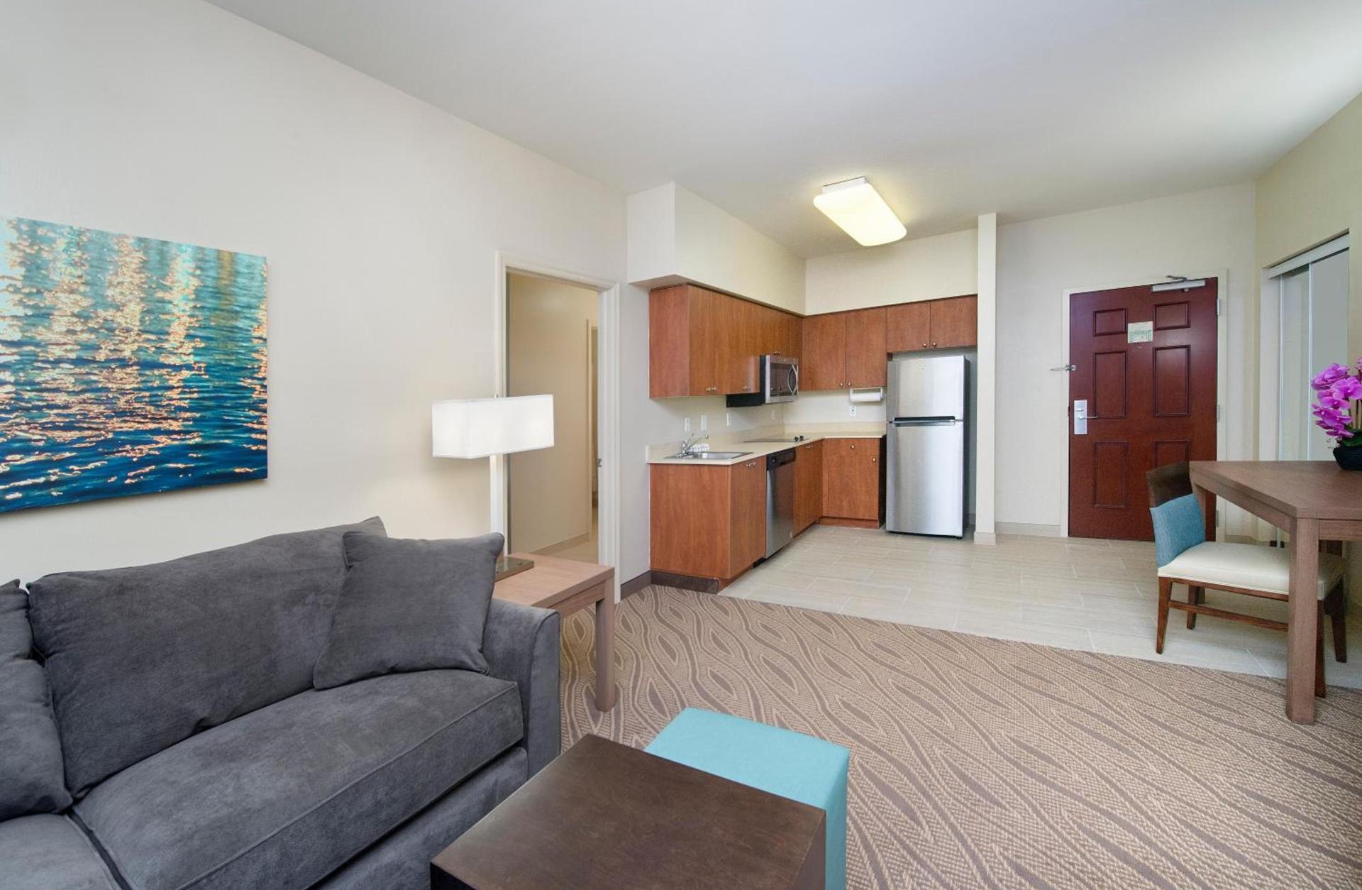 Hawthorn Extended Stay by Wyndham Naples photo 34
