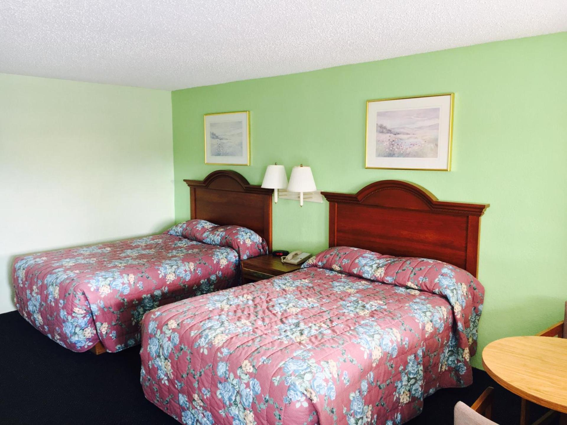 Relax Inn photo 7