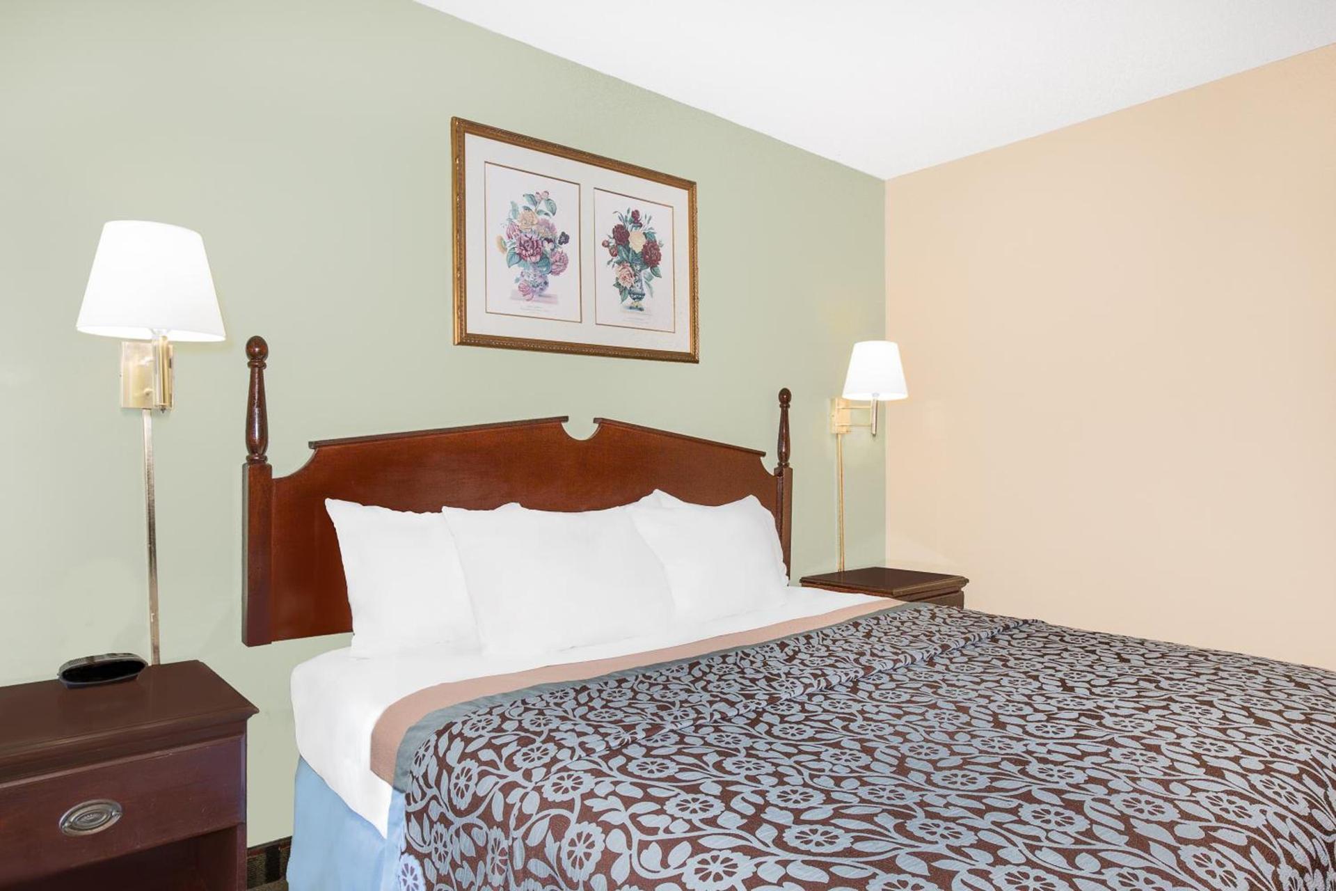 Meridian Inn photo 30
