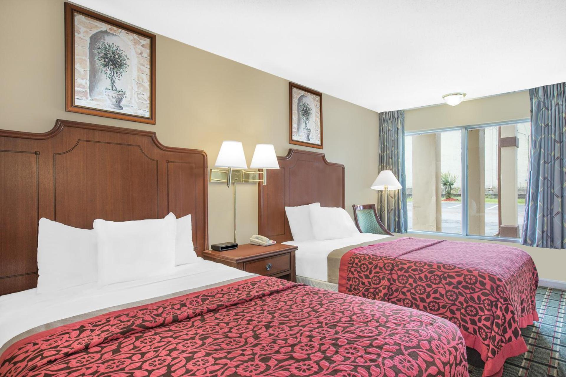 Meridian Inn photo 17