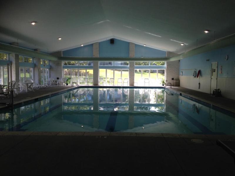 Eagle Village Resort & Chalet photo 4