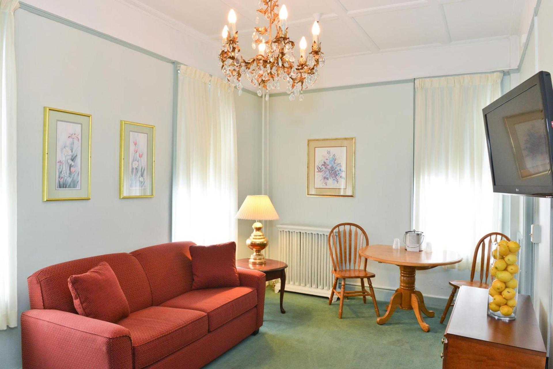 Penn Wells Hotel photo 23