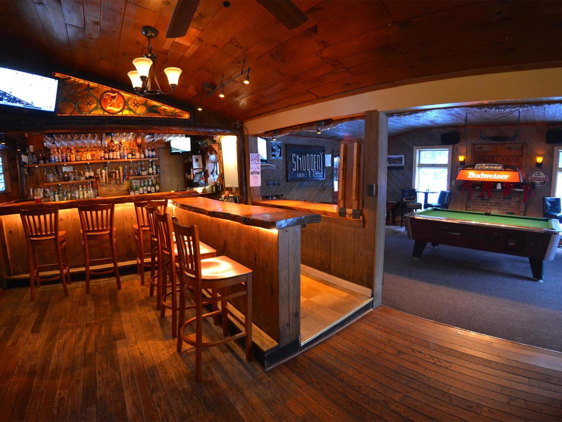Hyde Away Inn photo 5