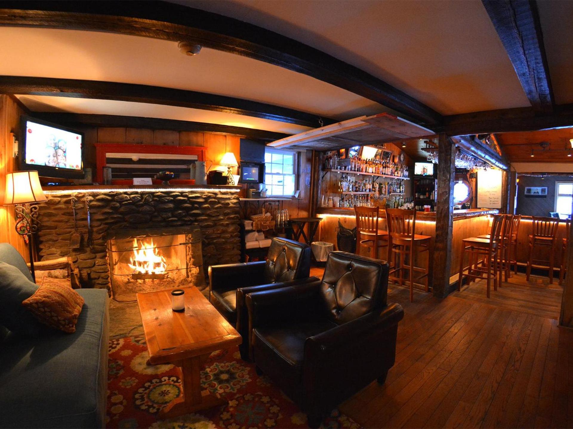 Hyde Away Inn photo 7