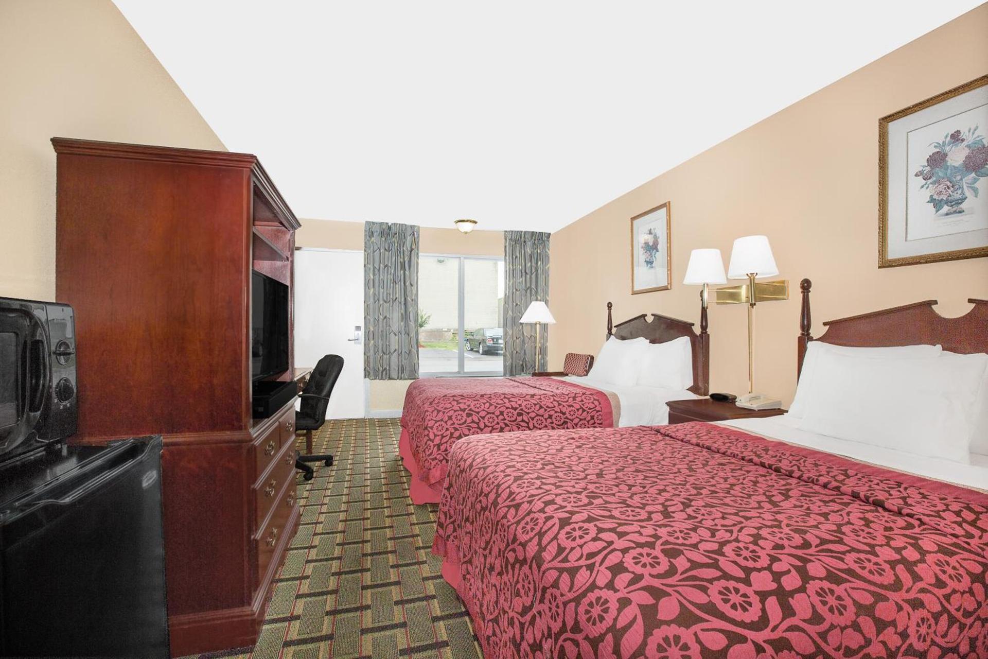 Meridian Inn photo 24
