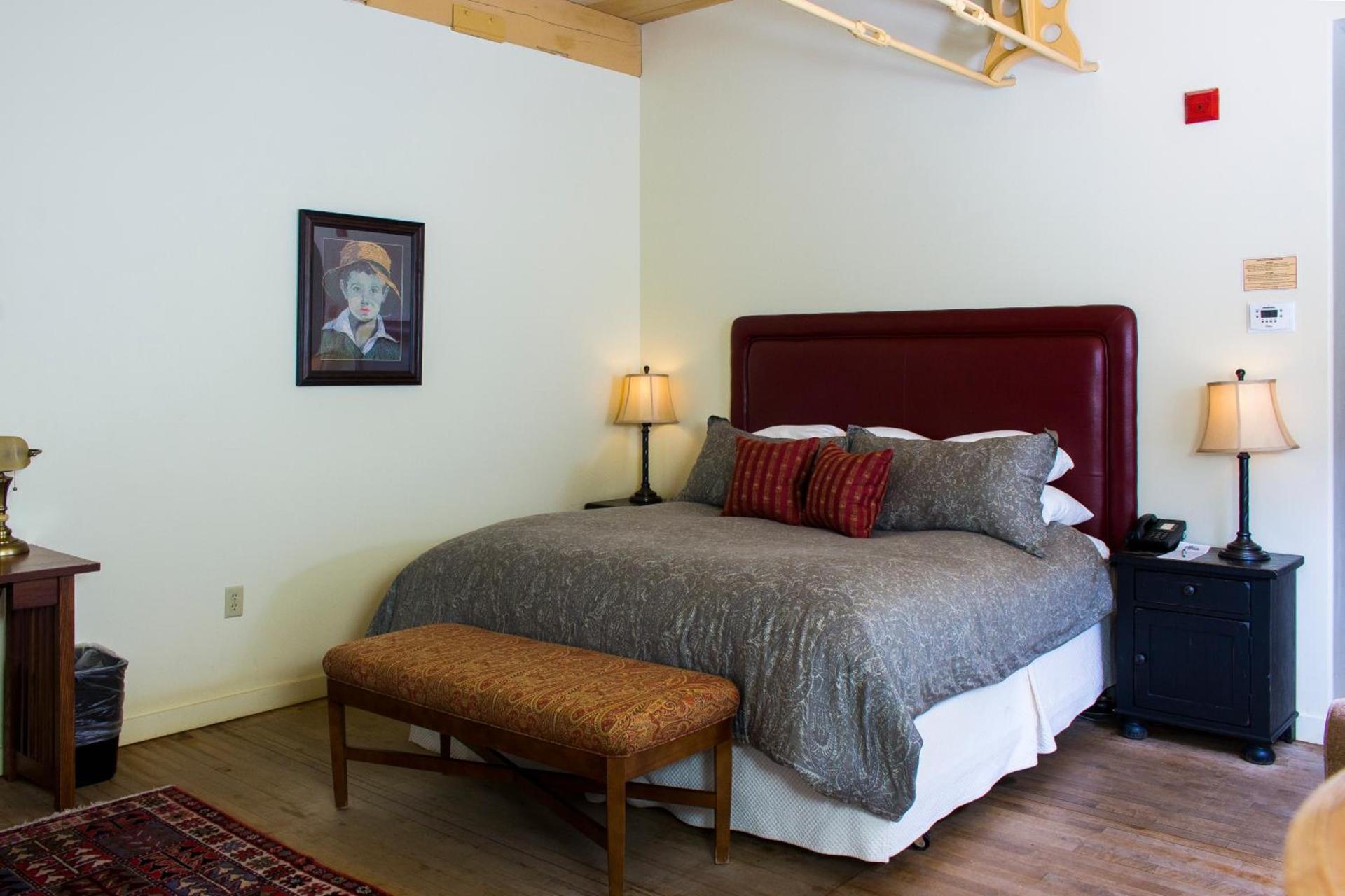 The Common Man Inn & Restaurant photo 46