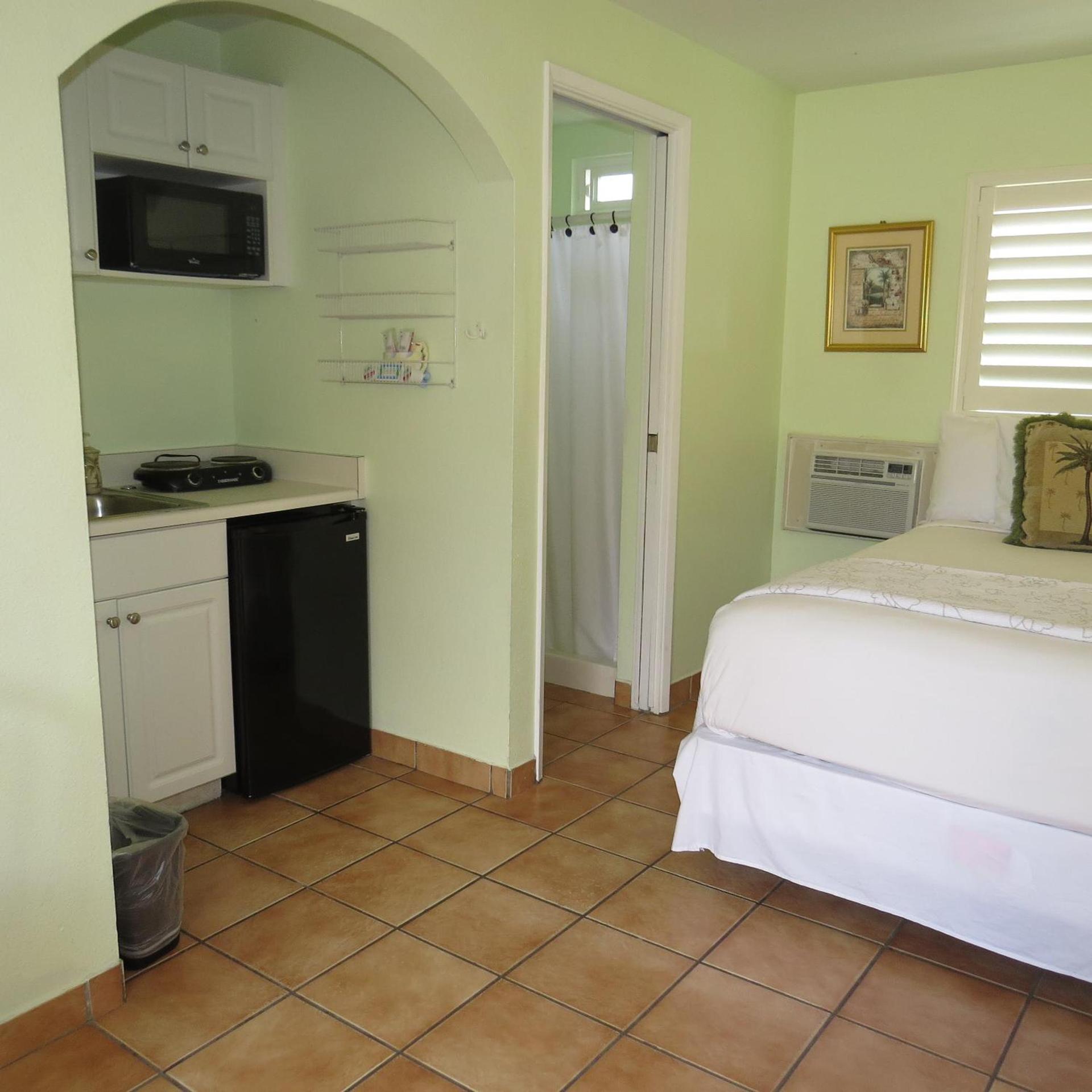 Leucadia Beach Inn photo 5