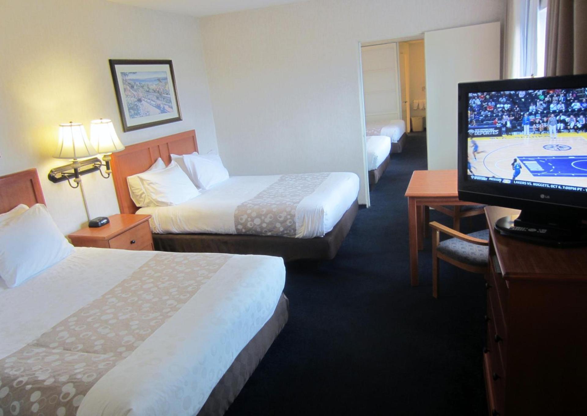 Newport Channel Inn photo 6