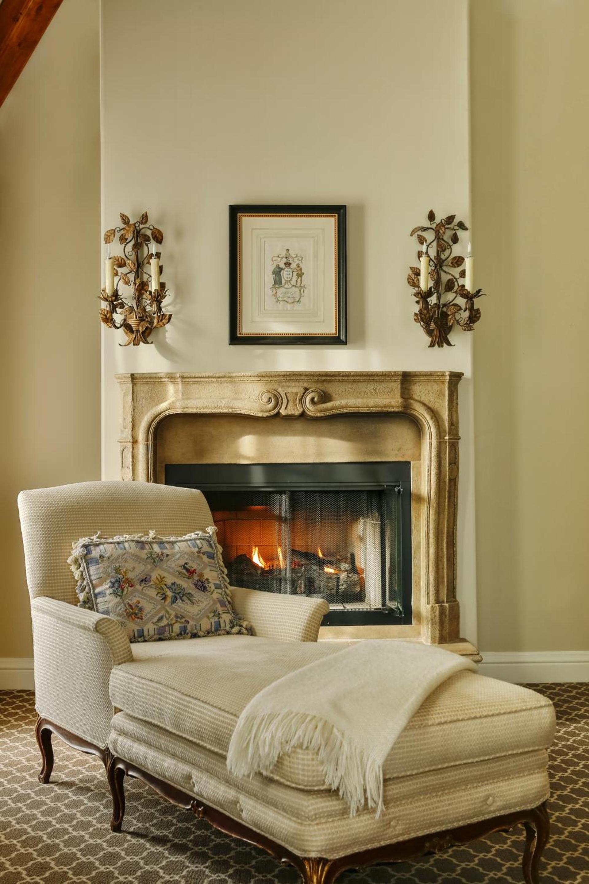 Liora Estate photo 27