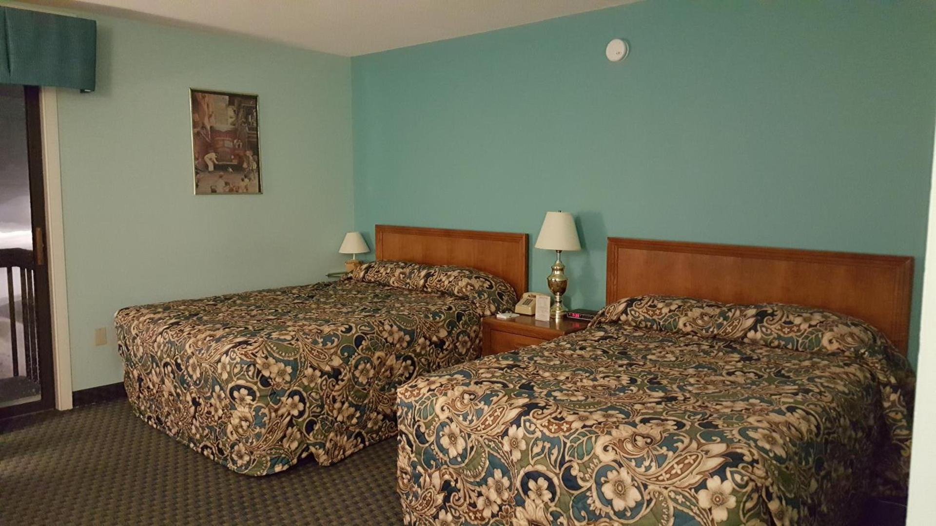 Cascades Lodge photo 13