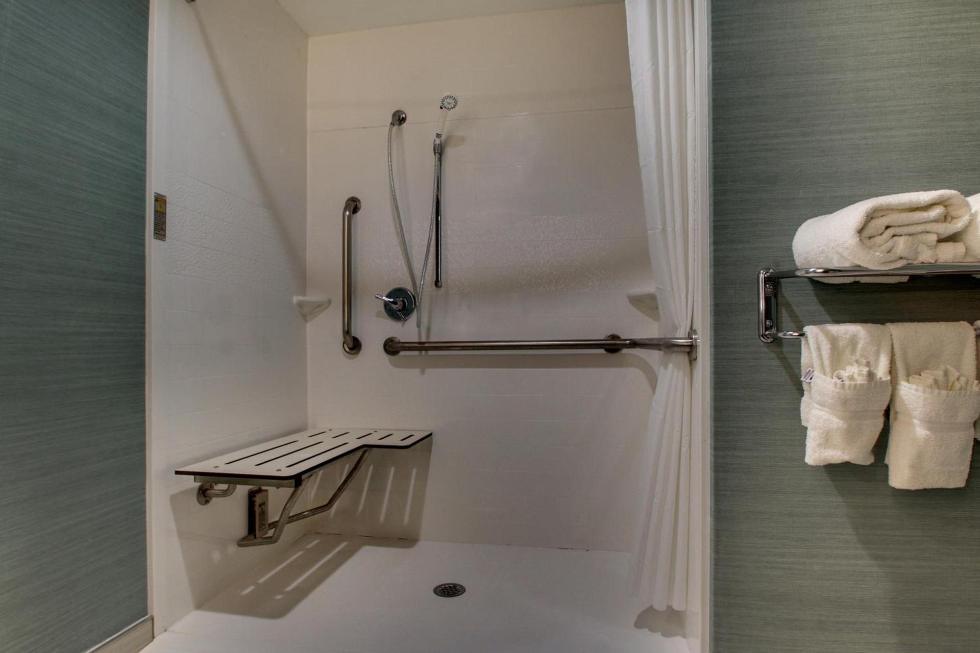 Best Western Plus New Englander photo 45