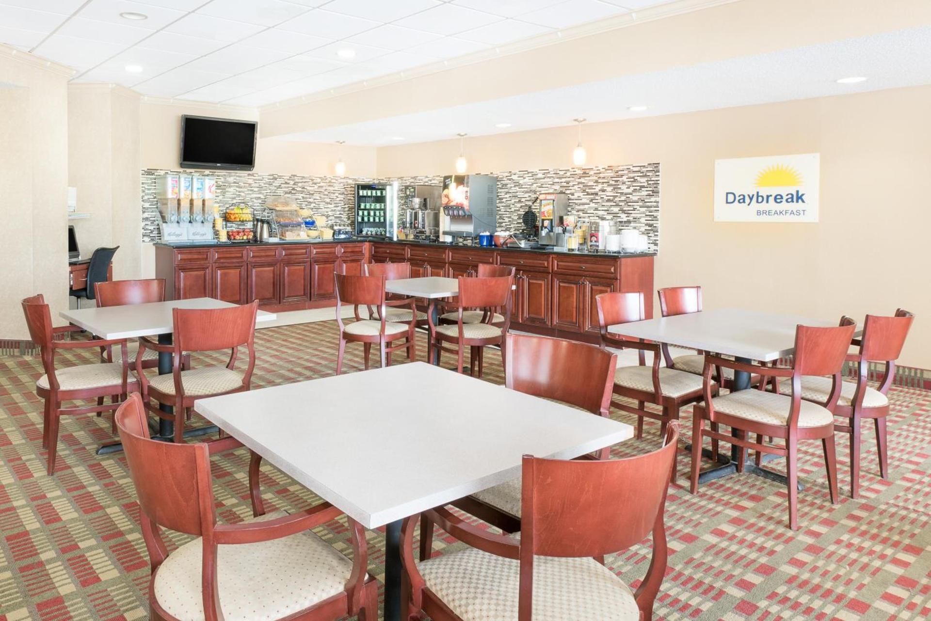 Days Inn & Suites by Wyndham York photo 25