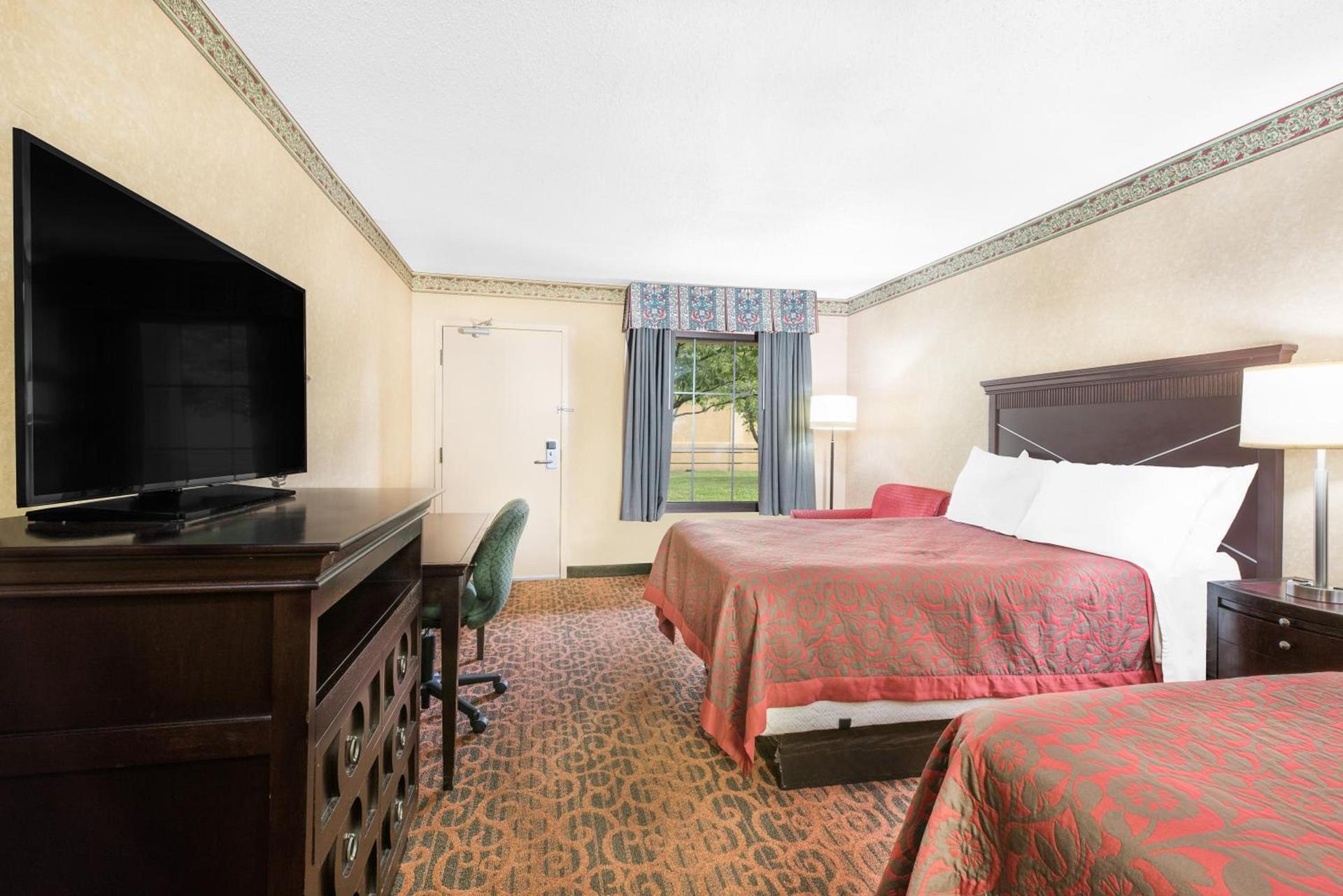 Days Inn & Suites by Wyndham York photo 20