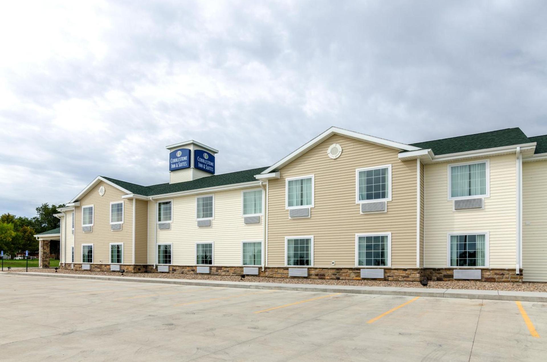 Cobblestone Inn & Suites - Oberlin photo 40
