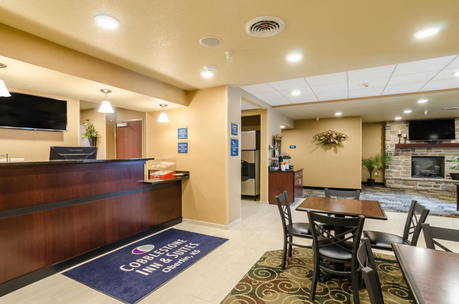 Cobblestone Inn & Suites - Oberlin photo 30