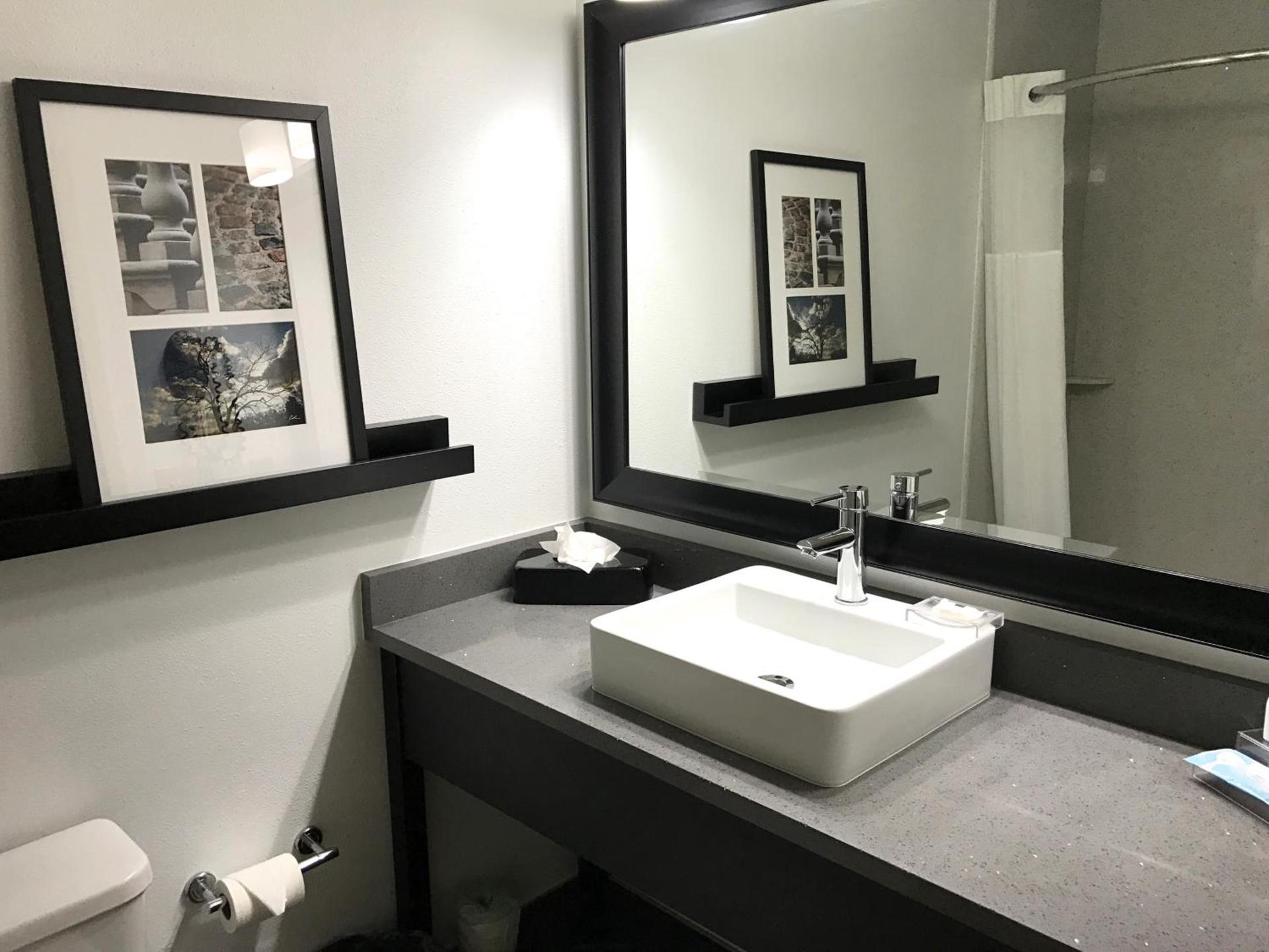 Country Inn & Suites by Radisson, Dalton, GA photo 26