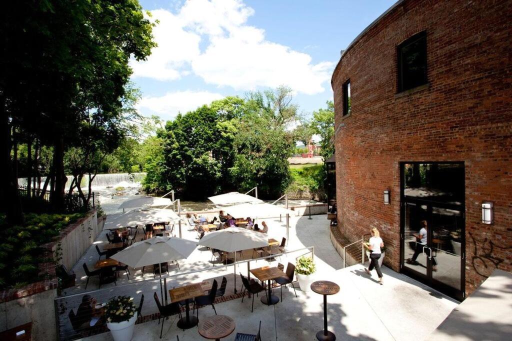 The Roundhouse photo 4