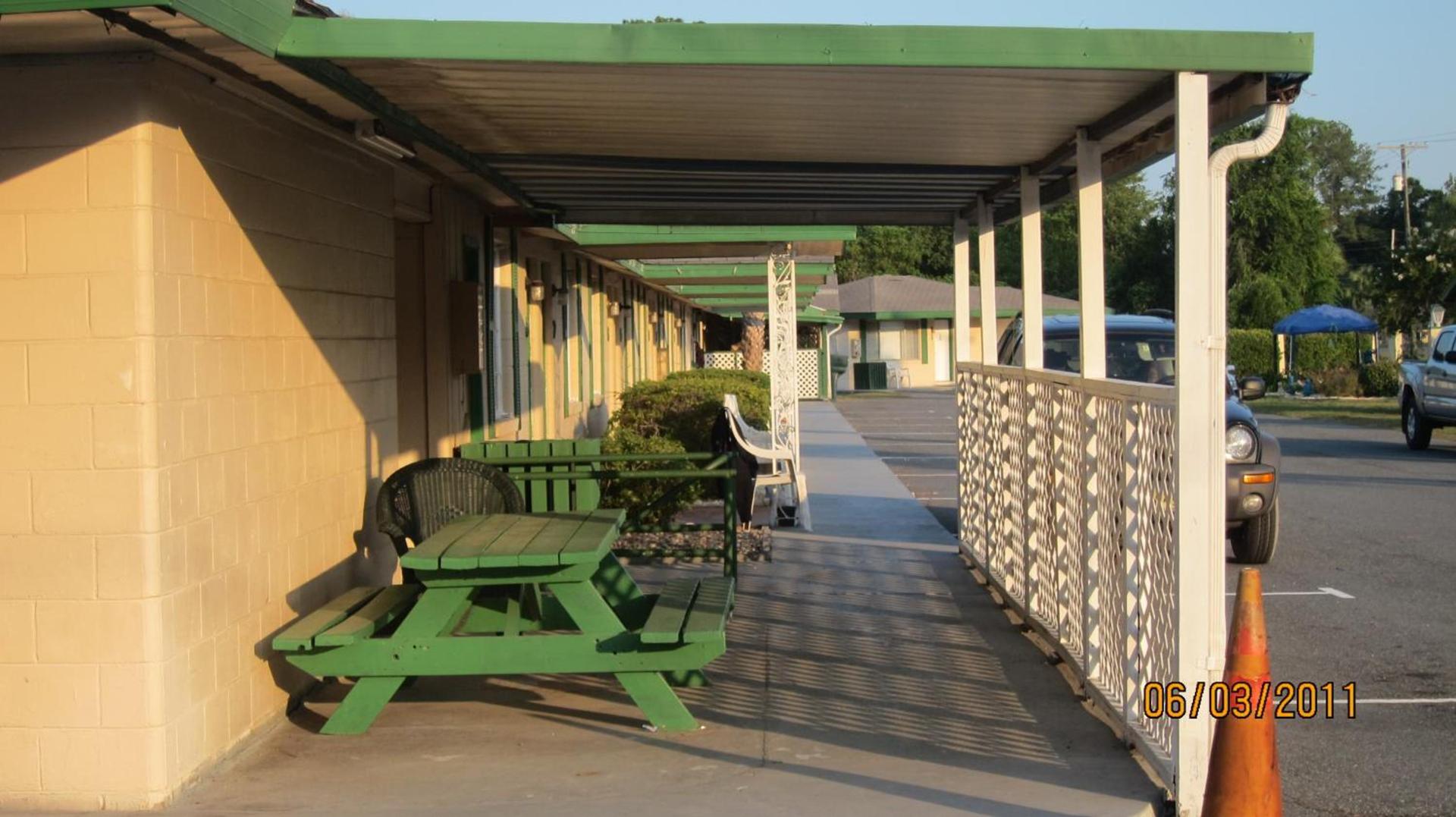 High Springs Country Inn photo 8