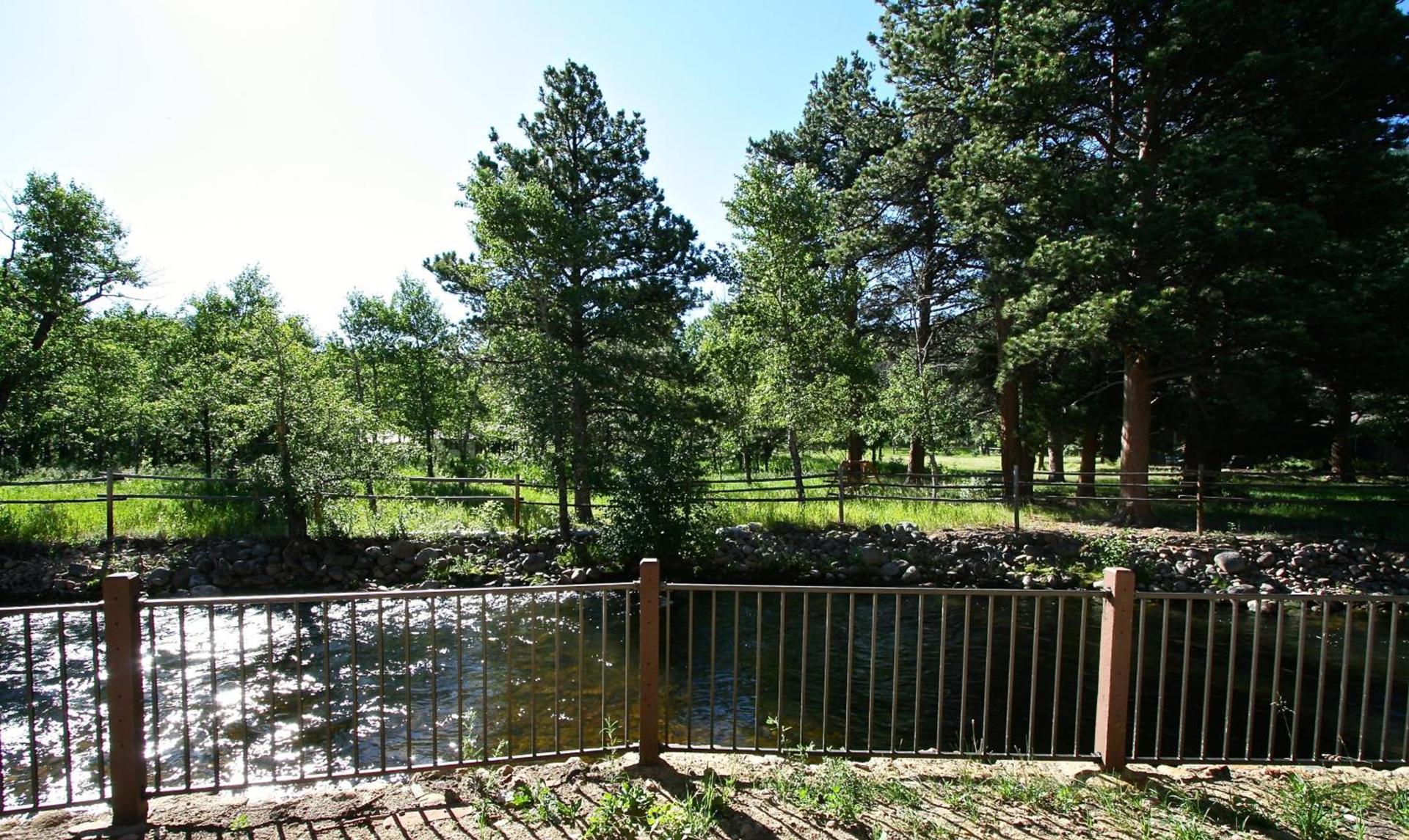 The Landing at Estes Park photo 31