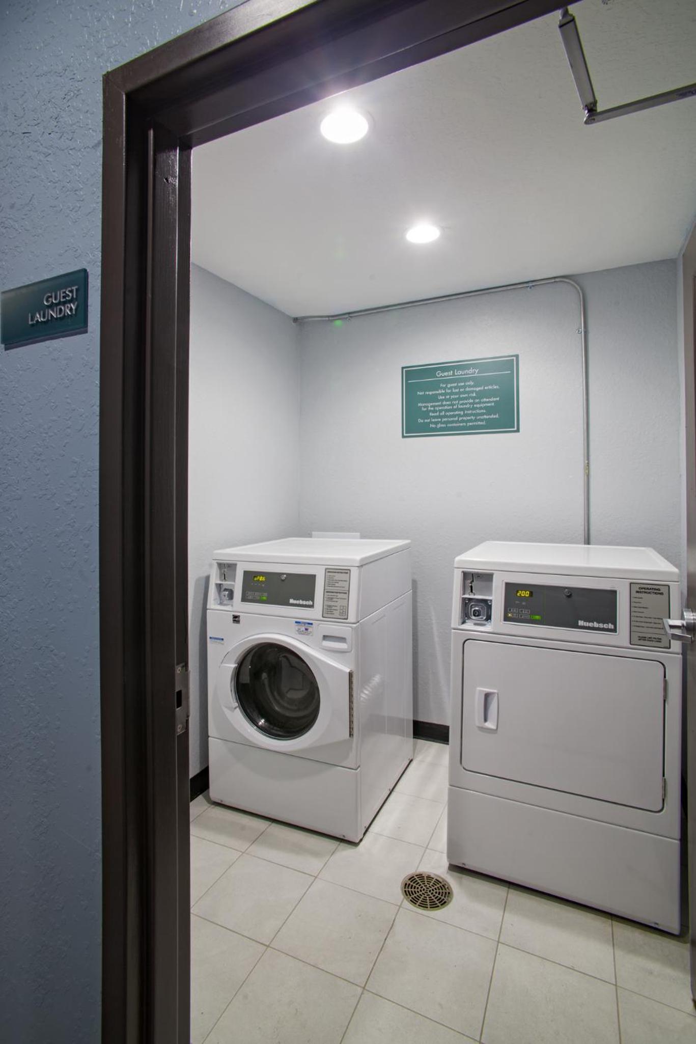 Iris Garden Inn photo 5
