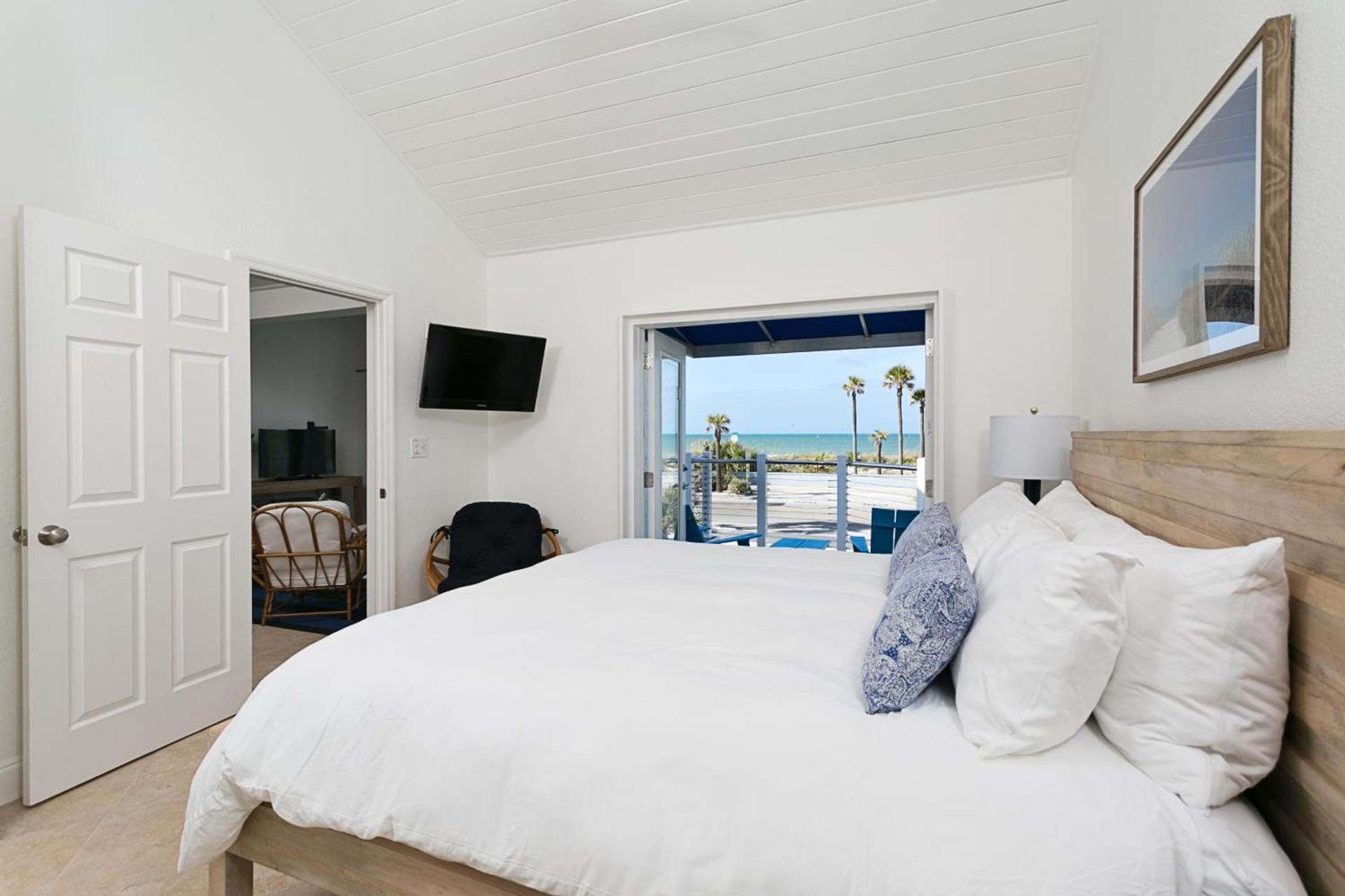 Inn on the Beach photo 16