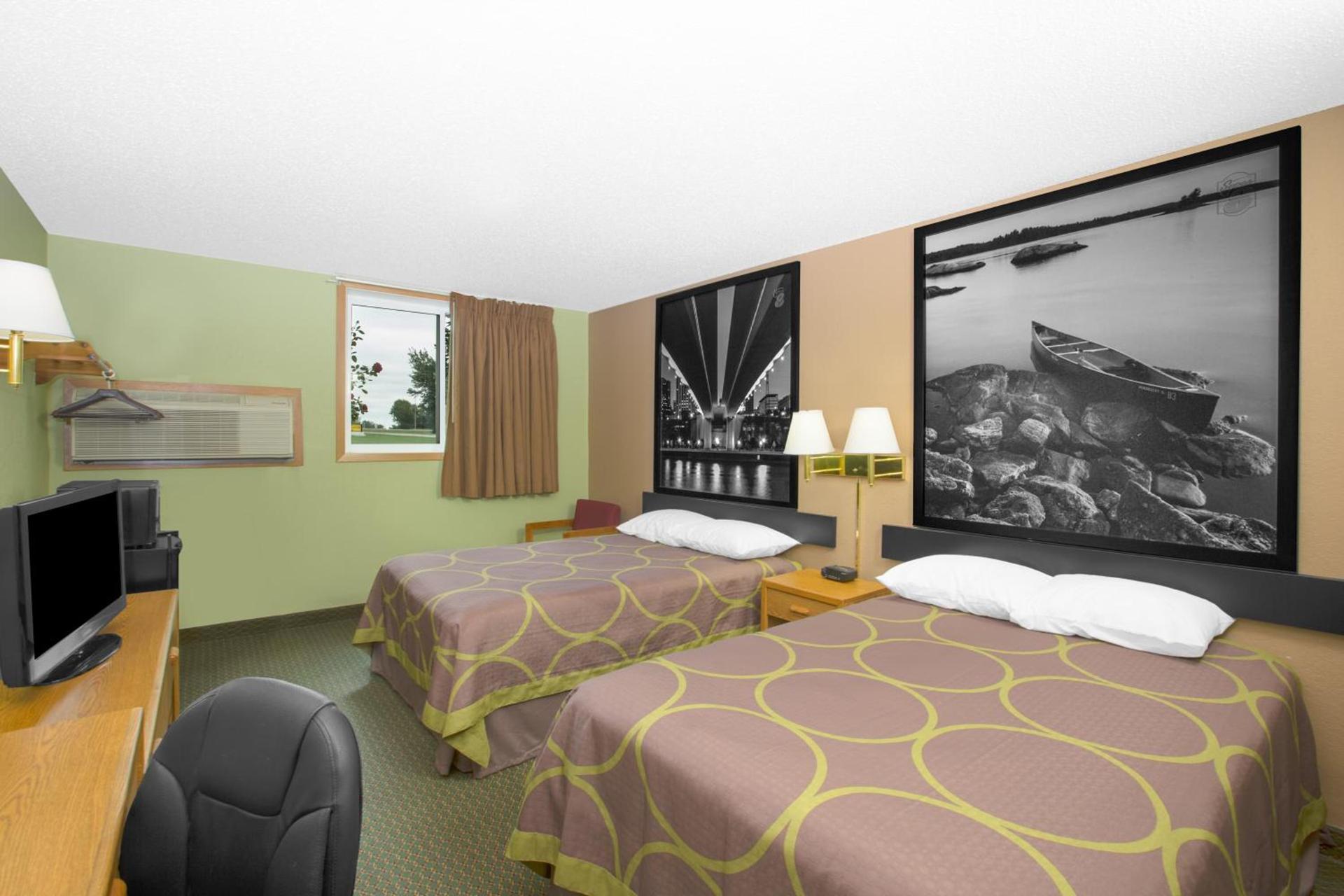 Super 8 by Wyndham Worthington Minnesota photo 30