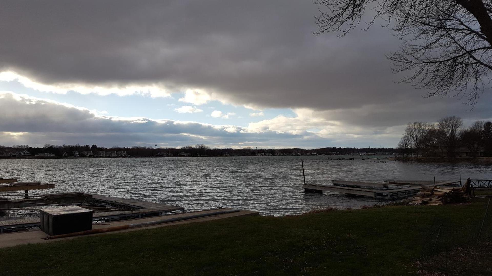 Snug Harbor Inn photo 45