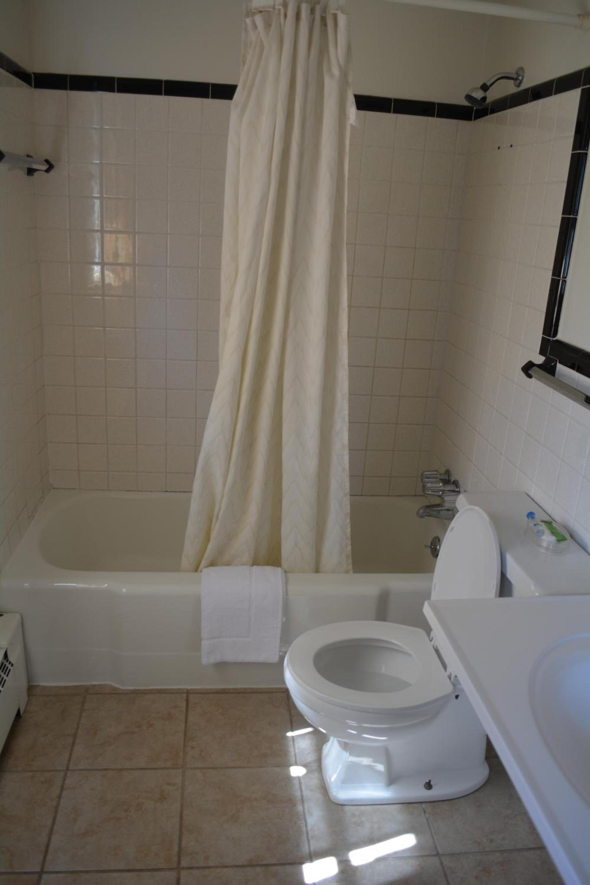 Ventura Motel photo 4