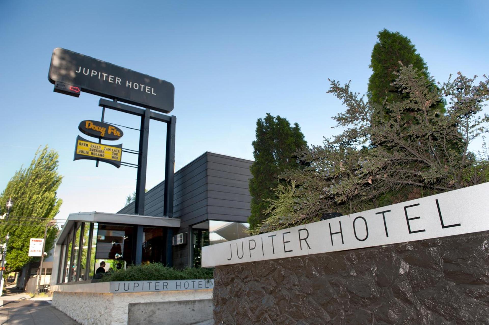 Jupiter Hotel photo 6