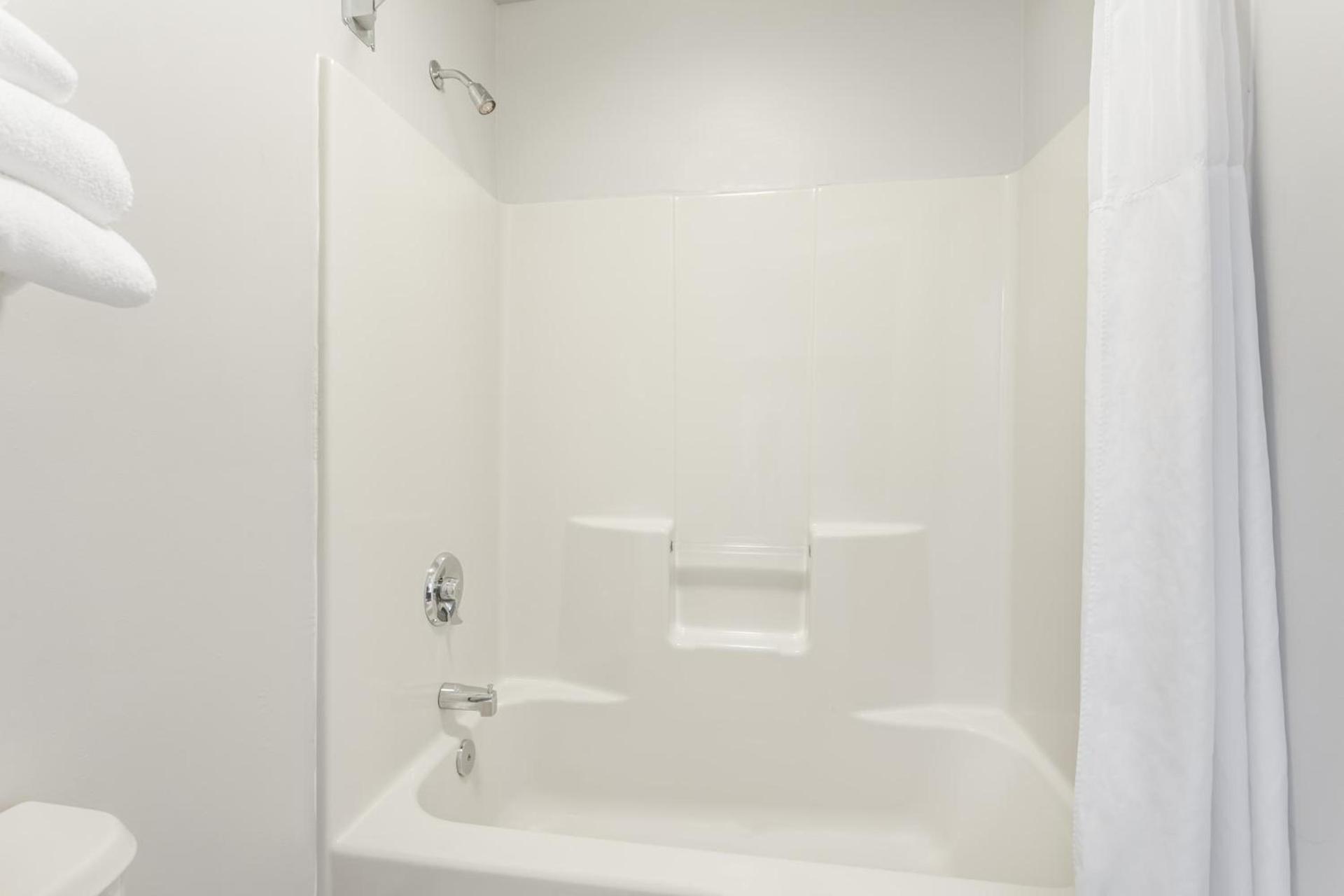 Baymont by Wyndham Duncan/Spartanburg photo 30