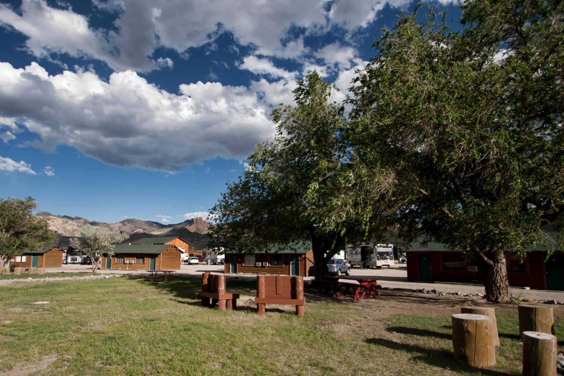 Yellowstone Valley Inn photo 89