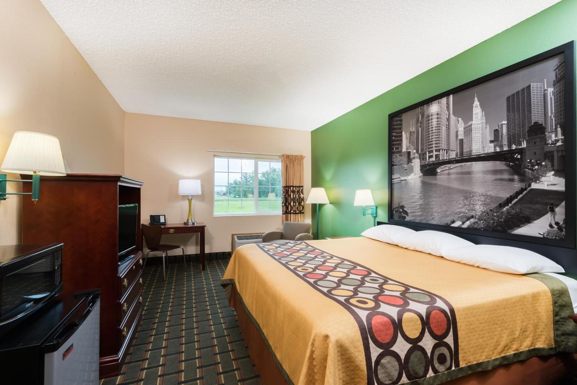 Super 8 by Wyndham Mt. Carmel IL photo 28
